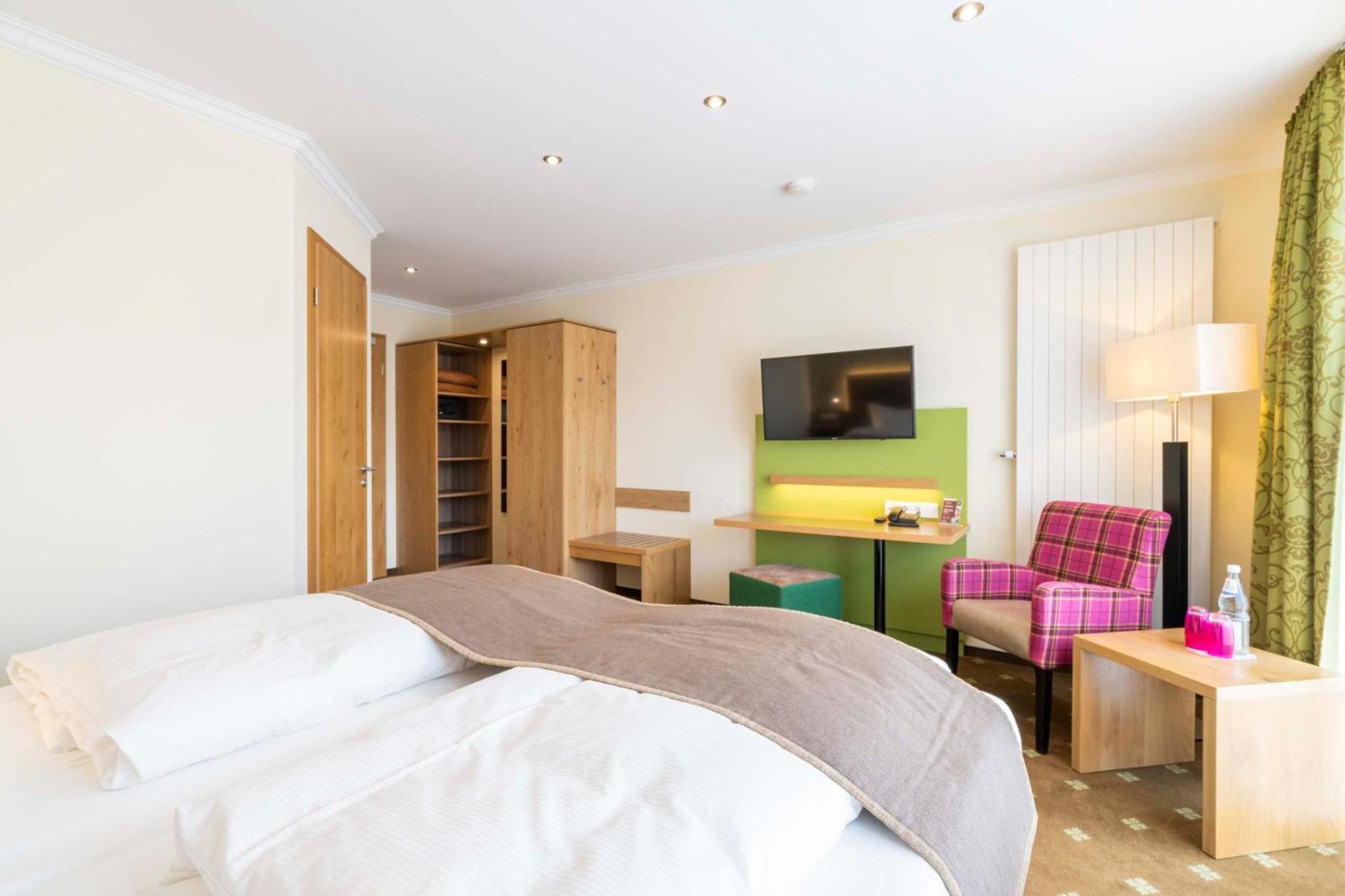 Hotel Brauerei Gasthof Hoehn Меммельсдорф Экстерьер фото