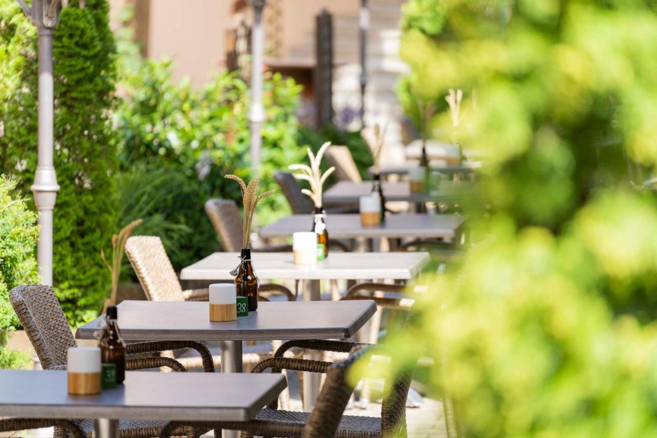 Hotel Brauerei Gasthof Hoehn Меммельсдорф Экстерьер фото